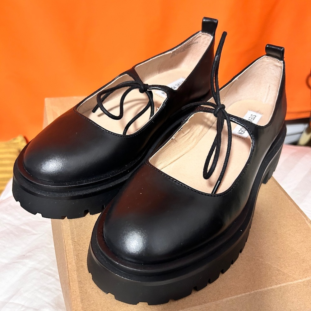 Marry Janes by Steve Madden  / Landon